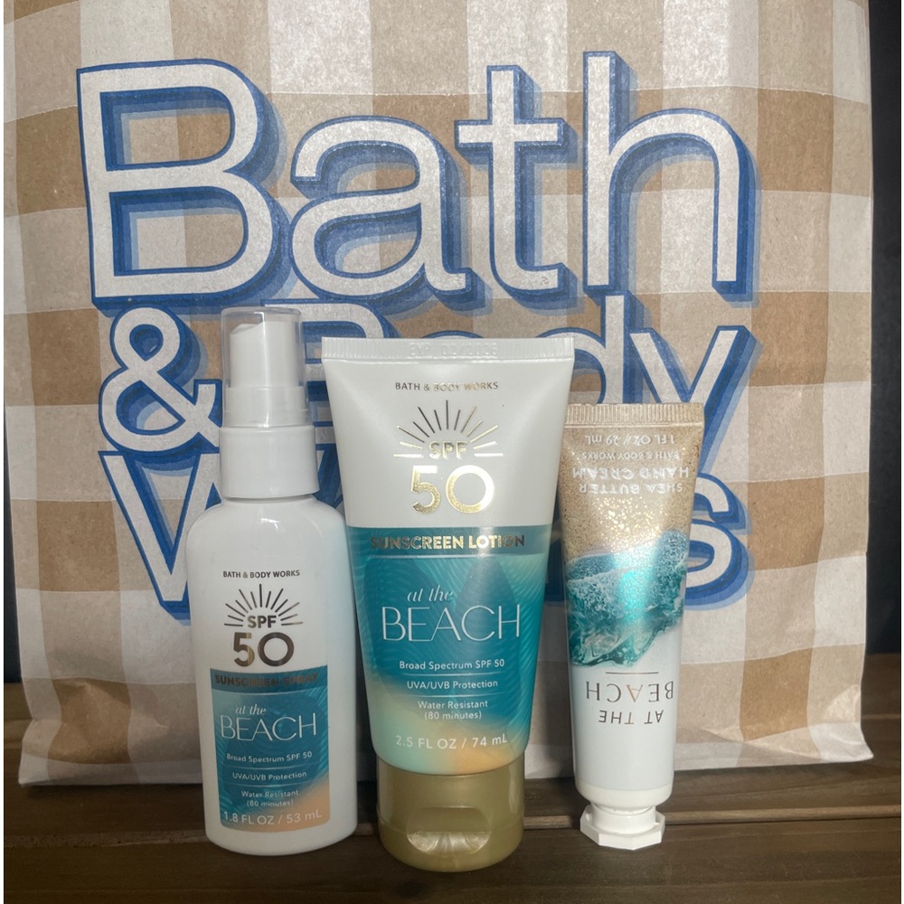Bath&Body’s At The Beach - Spf 50 Sun Spray, body & hand cream- Travel Size!